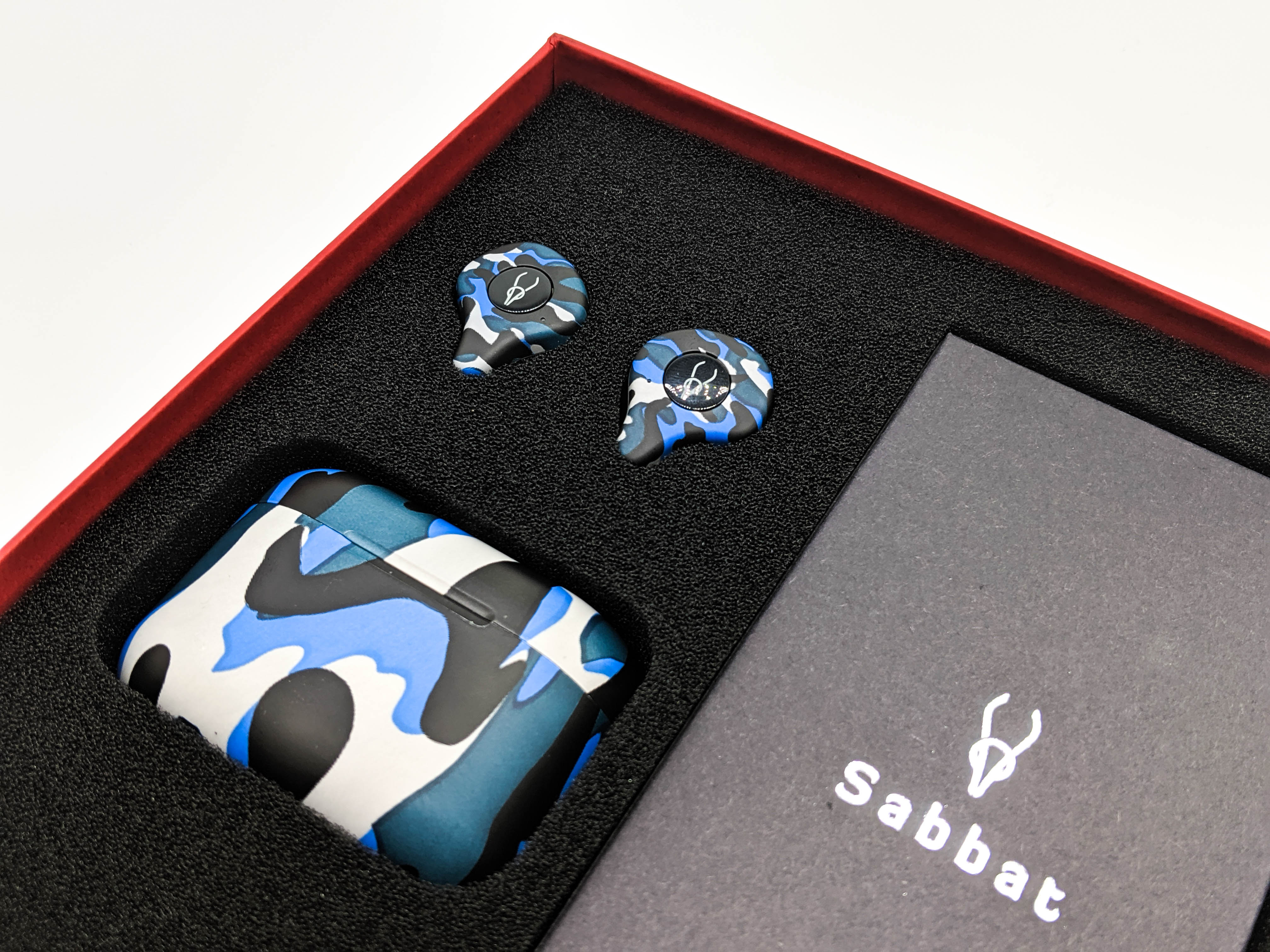 [開箱] 魔宴 Sabbat X12 Pro 真無線藍牙耳機 | 迷彩新色襲來！
