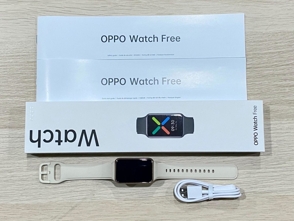 OPPO Watch Free盒裝內容物